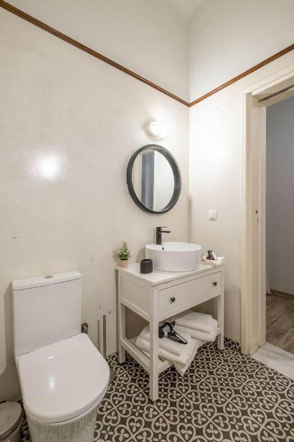 Central5 Boutique Apartments With Common Garden Next To Metro أثينا المظهر الخارجي الصورة