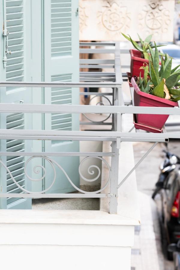 Central5 Boutique Apartments With Common Garden Next To Metro أثينا المظهر الخارجي الصورة