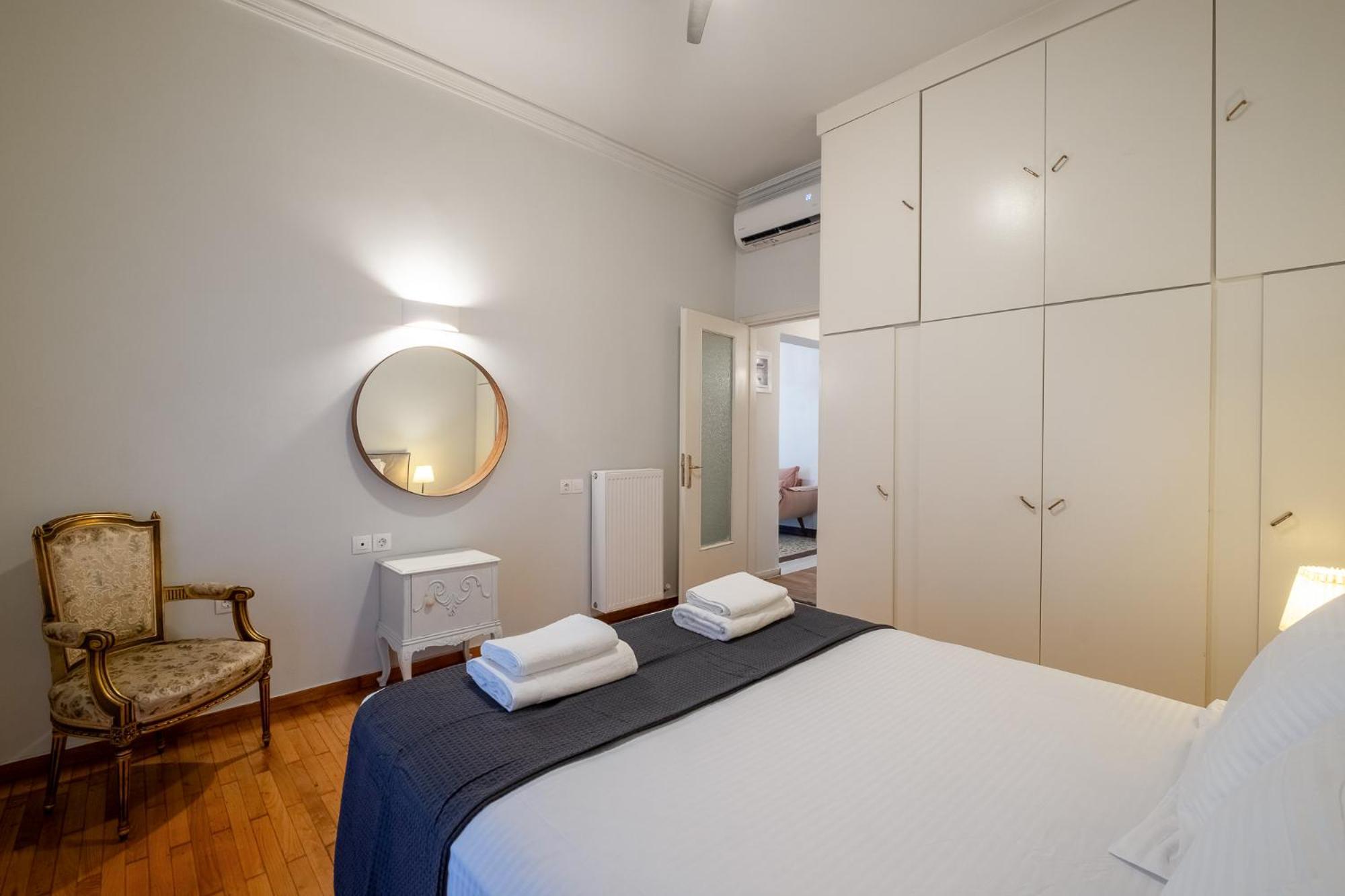 Central5 Boutique Apartments With Common Garden Next To Metro أثينا المظهر الخارجي الصورة